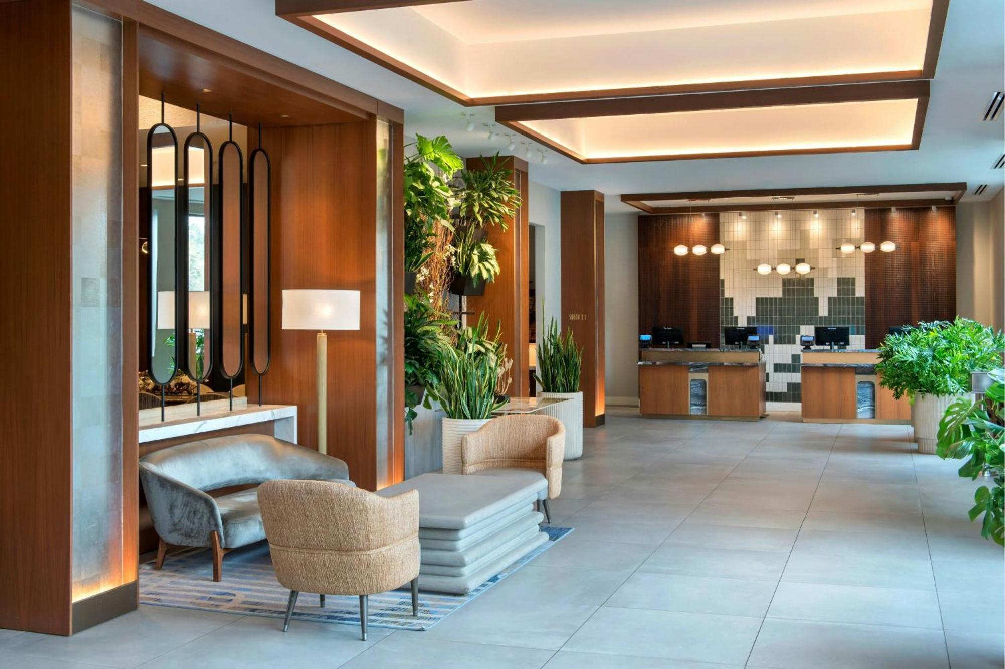 Westchester Marriott Tarrytown Exterior photo